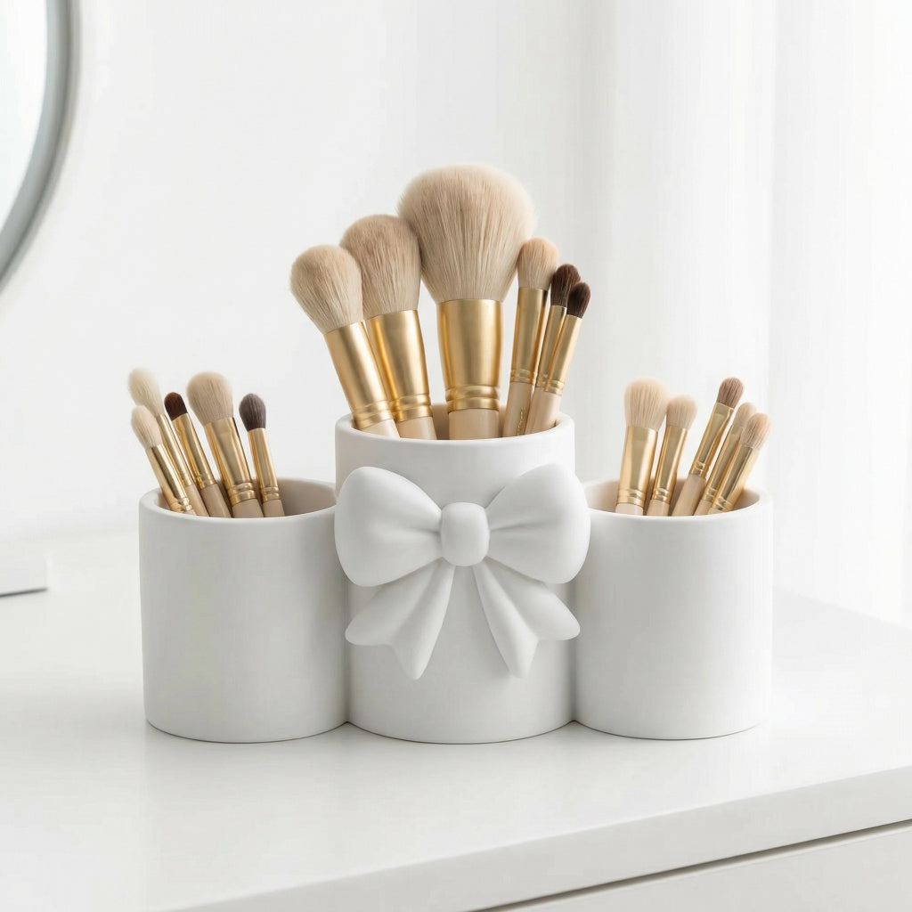 Makeup Brush and Pen Holder with Elegant Bow - Desk Organizer