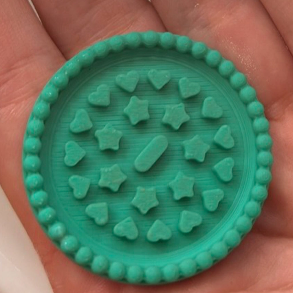 Limpiador de brochas de maquillaje de viaje.